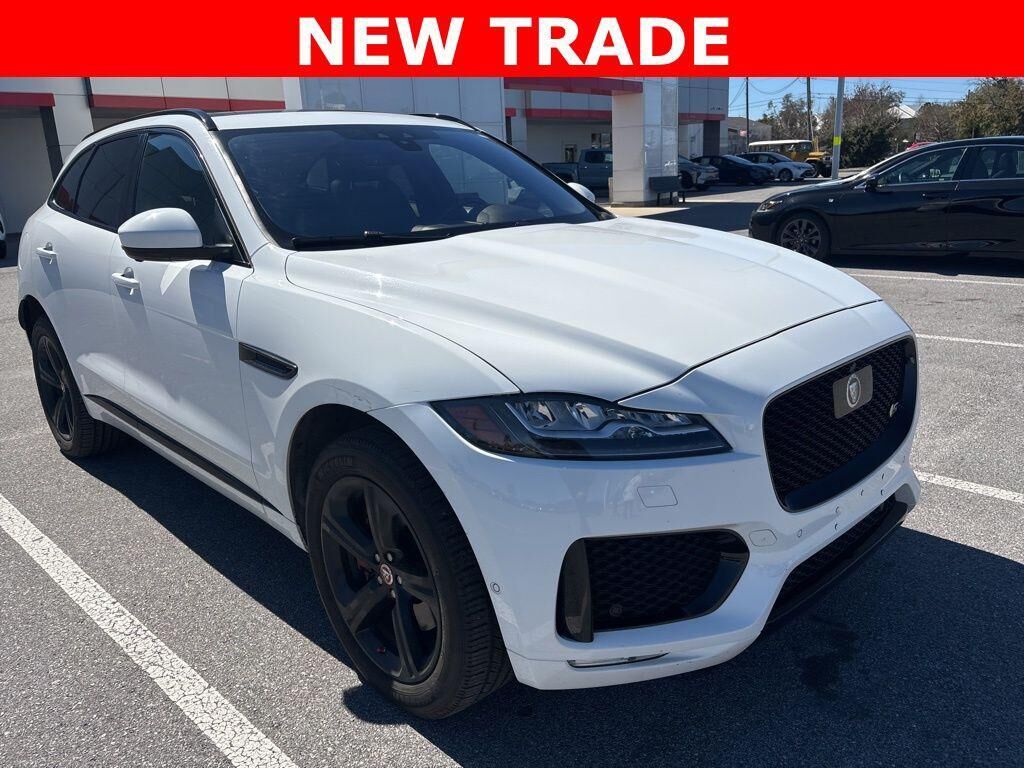 2019 JAGUAR F-Pace