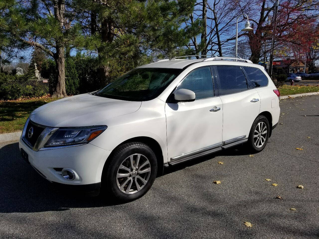 2014 NISSAN Pathfinder