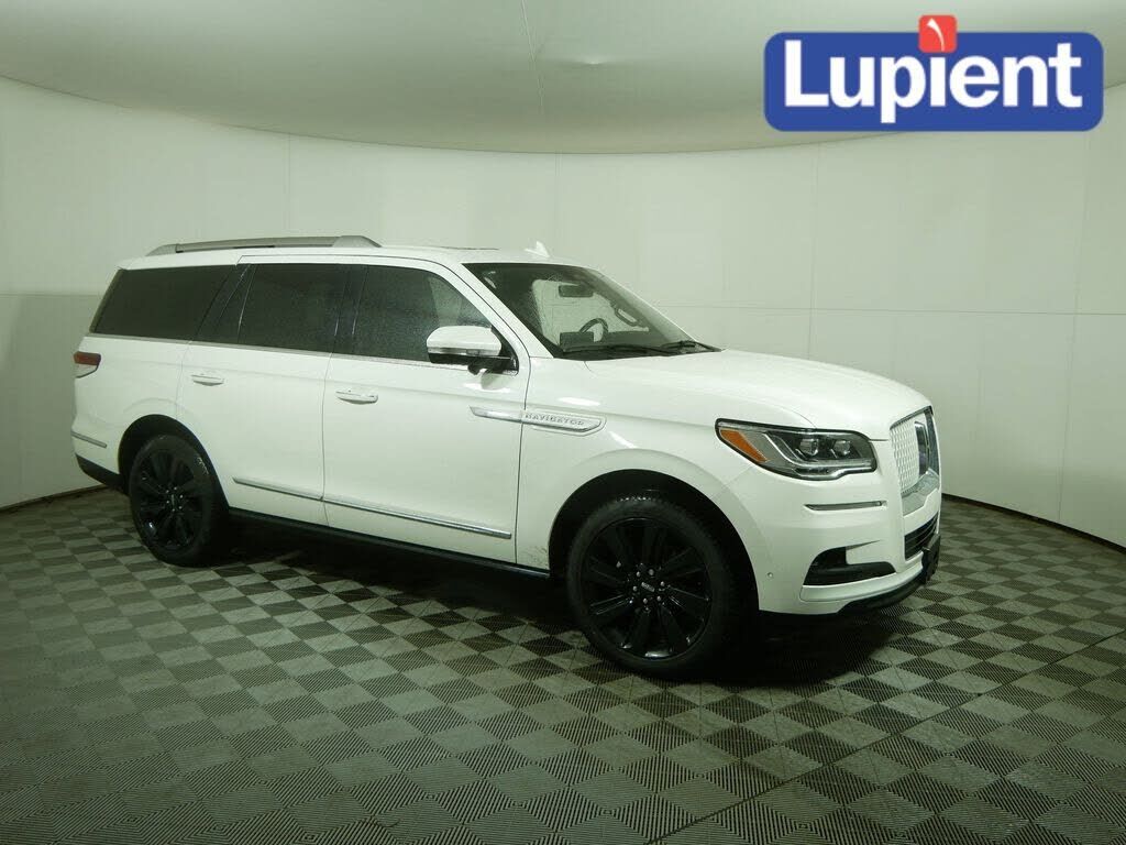 2024 LINCOLN Navigator