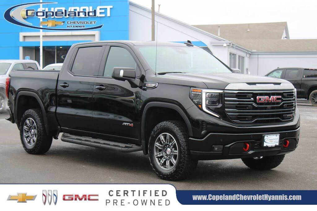 2024 GMC Sierra