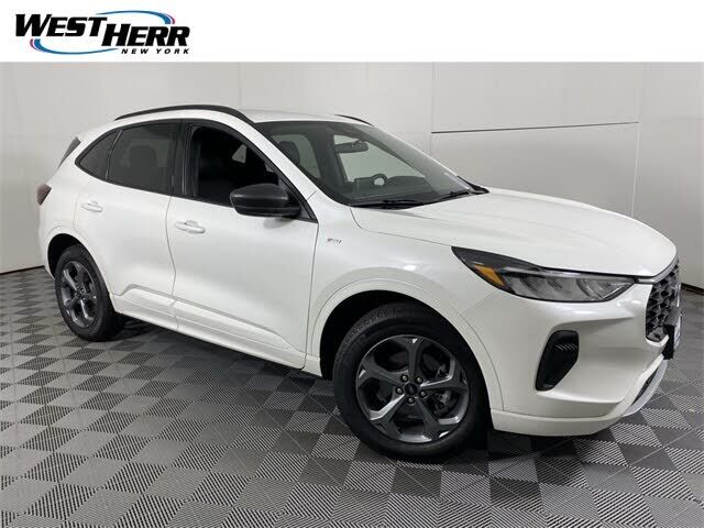 2024 FORD Escape