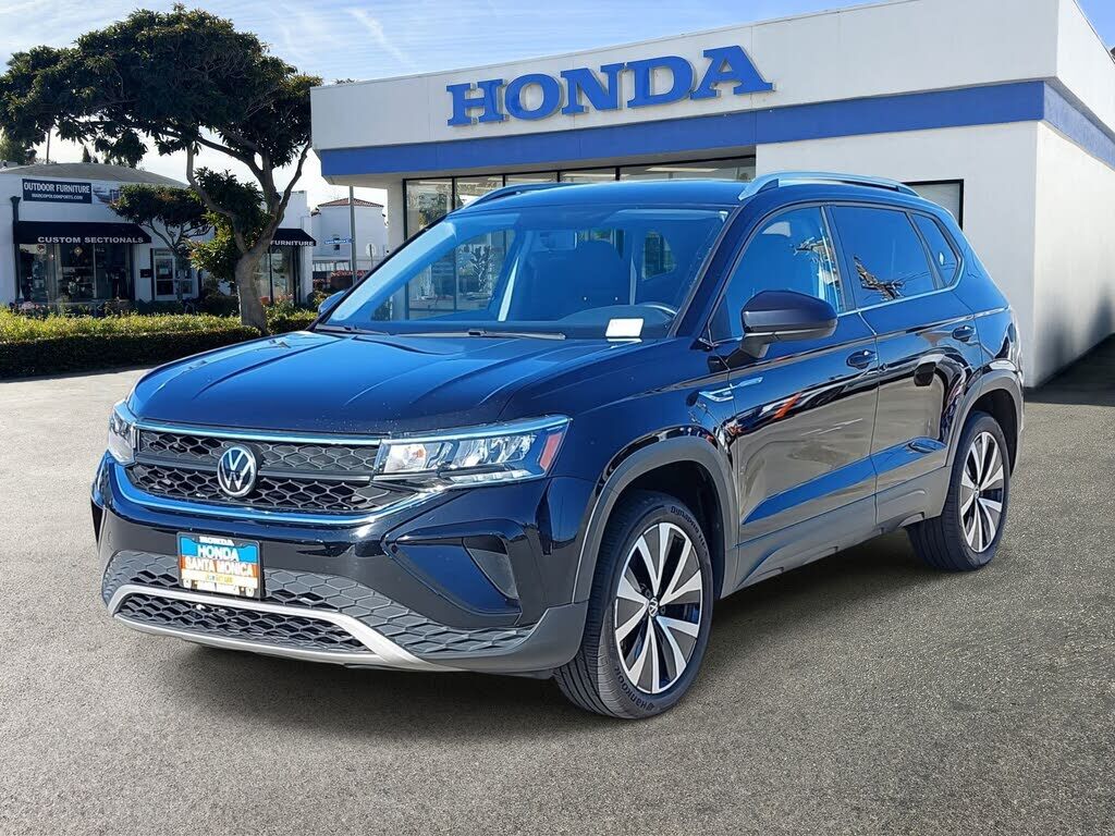 2022 VOLKSWAGEN Taos