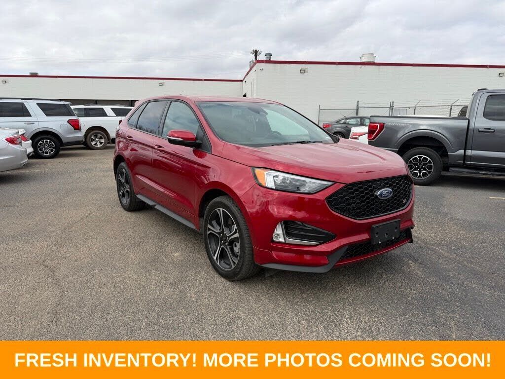 2023 FORD Edge