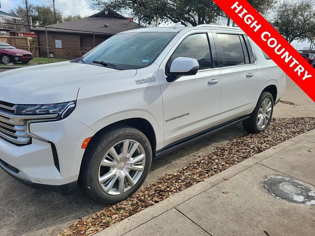 2021 CHEVROLET Suburban