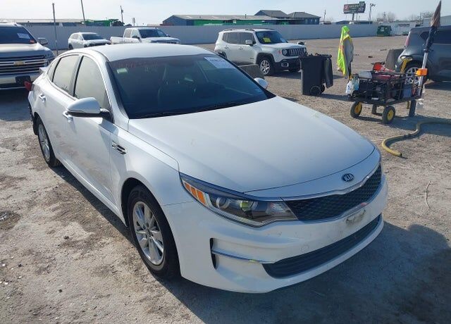 2018 KIA Optima