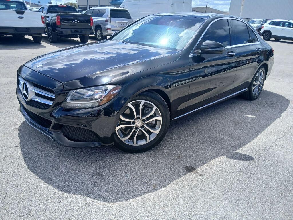 2017 MERCEDES-BENZ C-Class