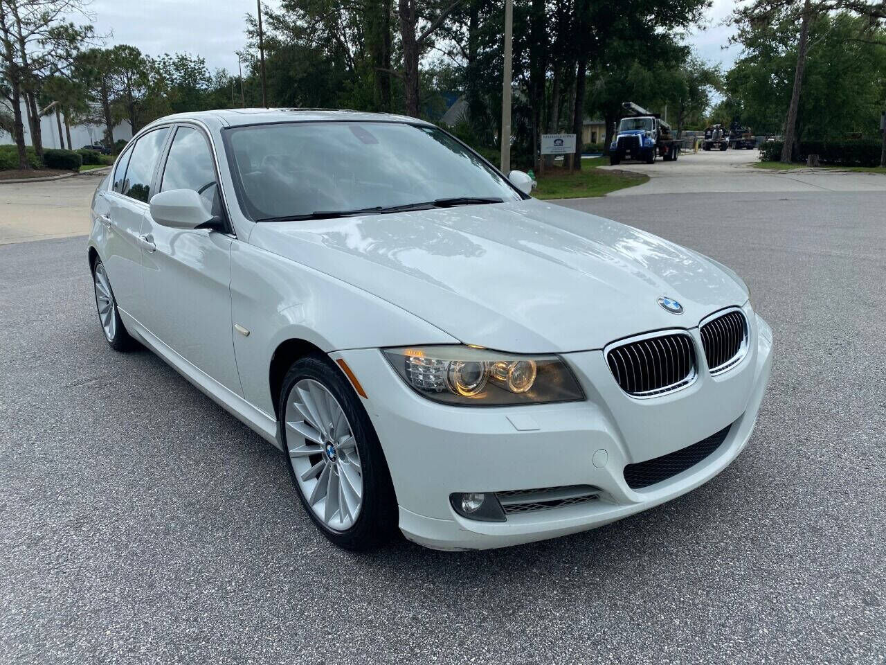 2011 BMW 3 Series