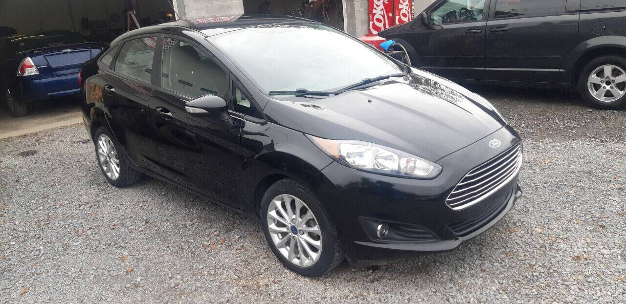 2014 FORD Fiesta