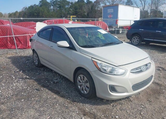 2016 HYUNDAI Accent