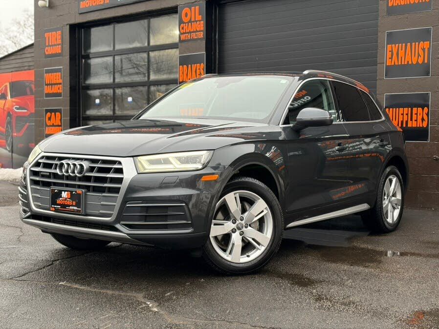 2018 AUDI Q5