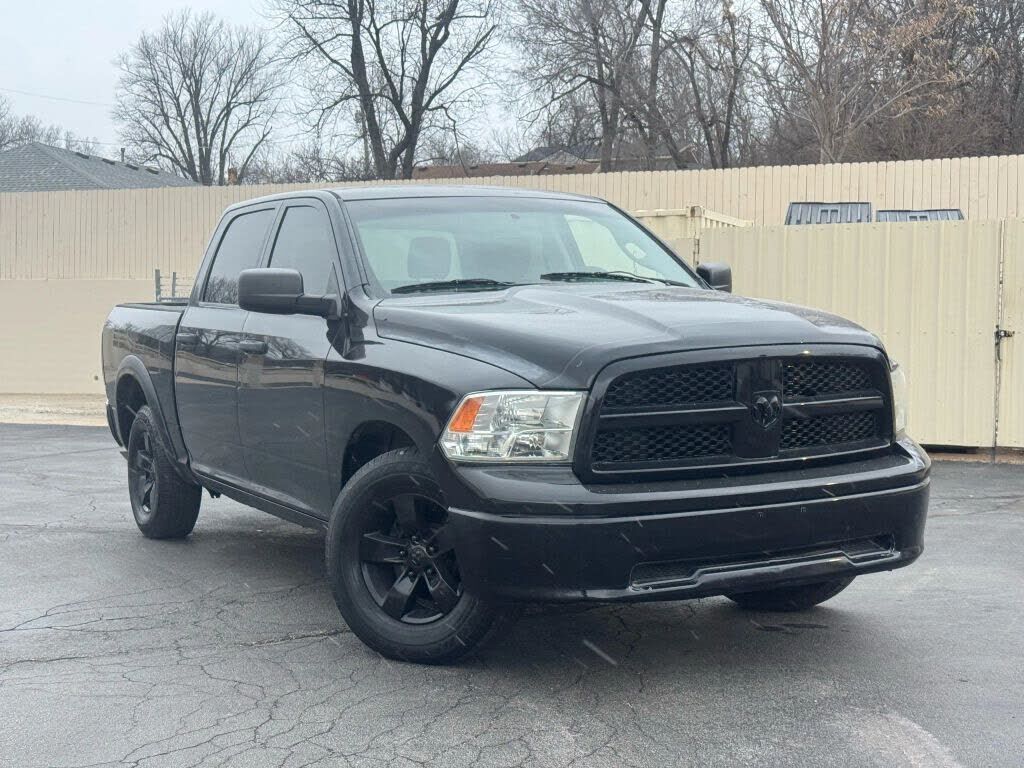 2012 DODGE Ram