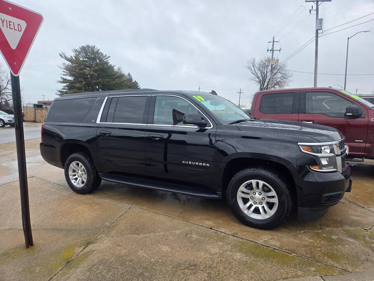 2019 CHEVROLET Suburban