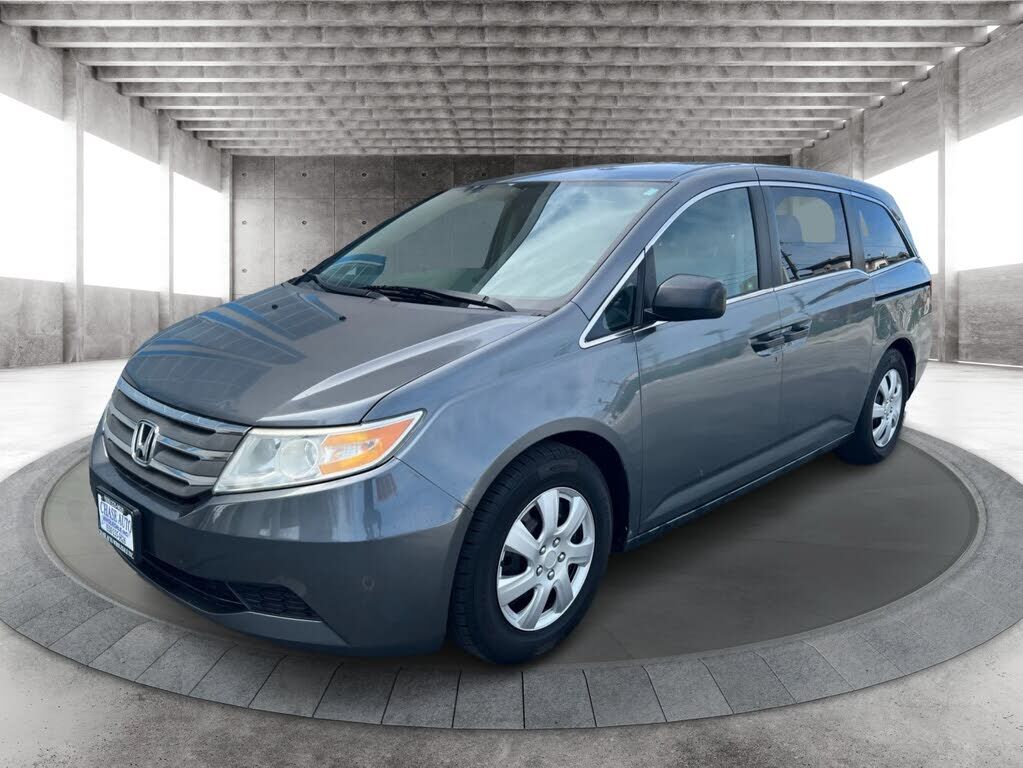 2011 HONDA Odyssey