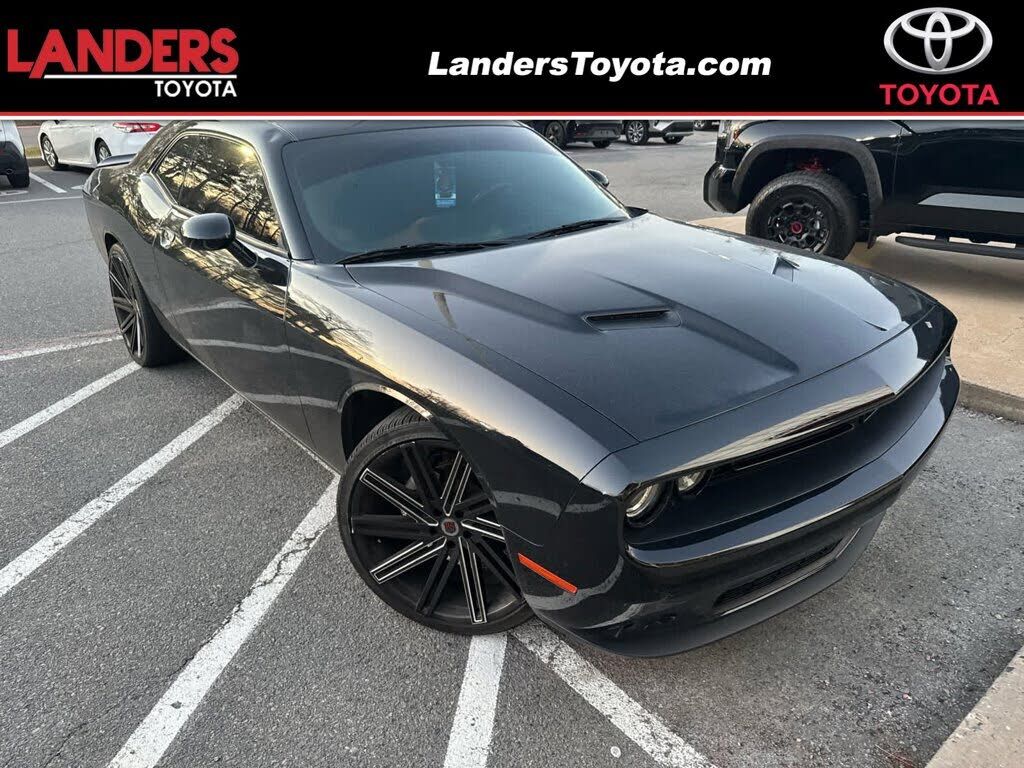 2023 DODGE Challenger