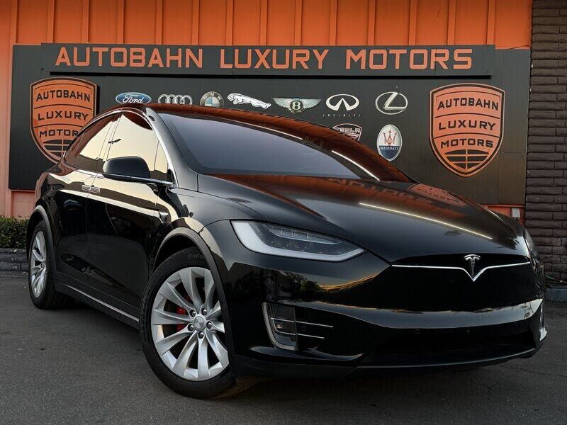 2017 TESLA Model X