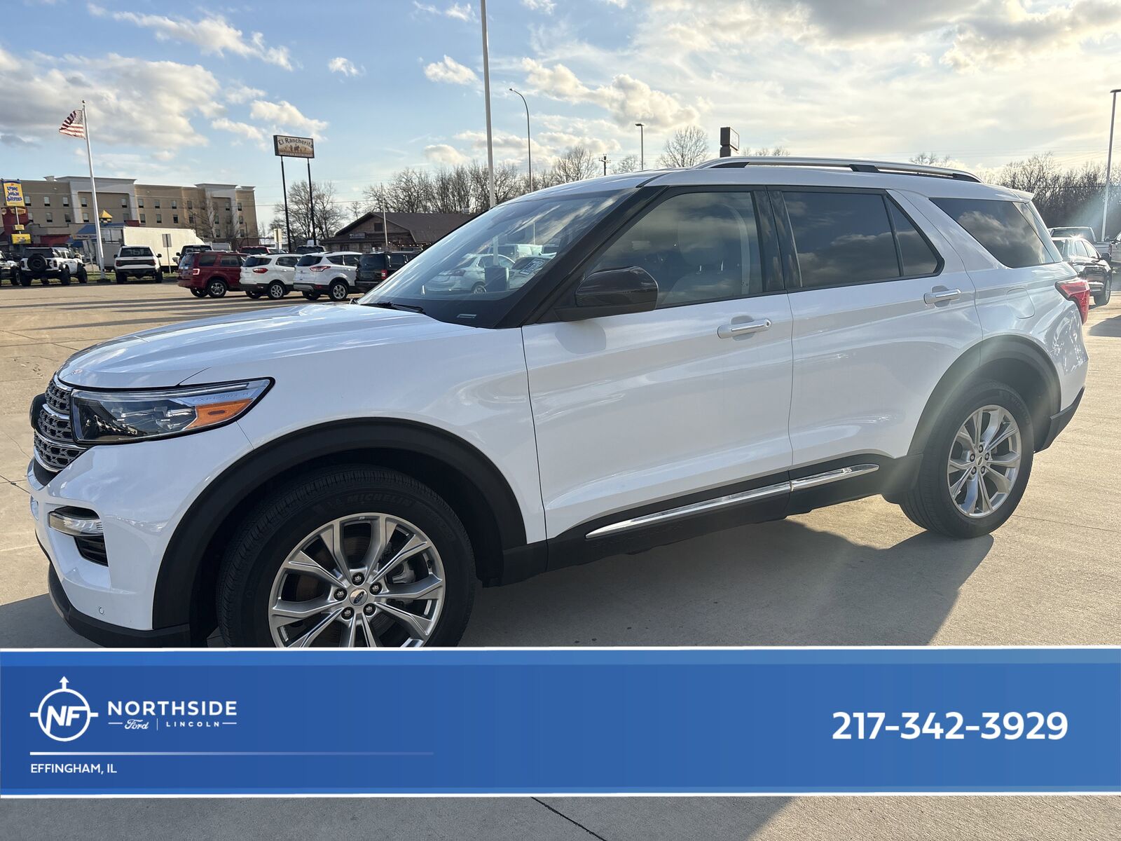 2024 FORD Explorer