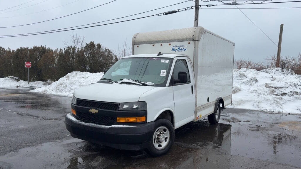 2020 CHEVROLET Express