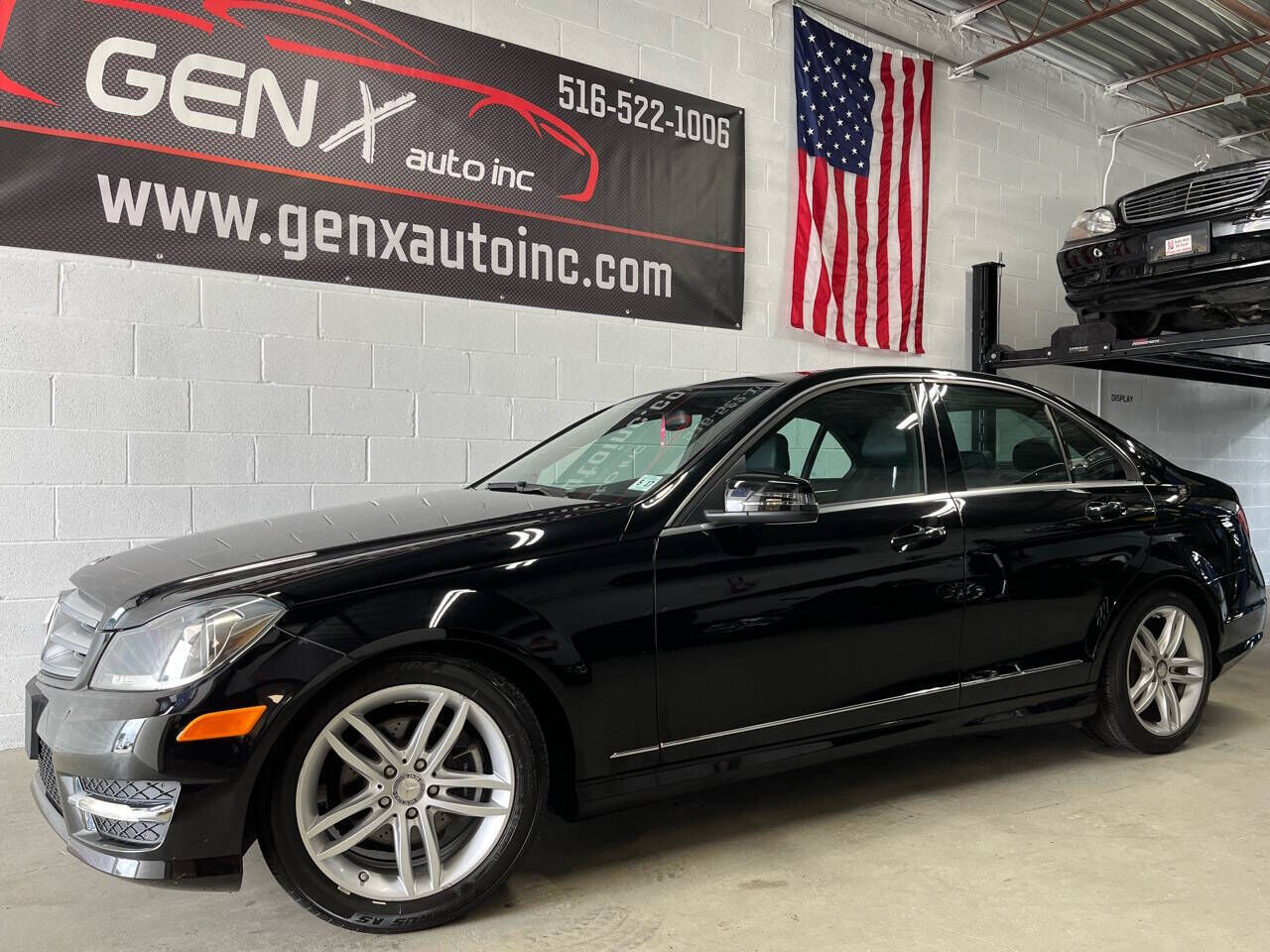 2012 MERCEDES-BENZ C-Class