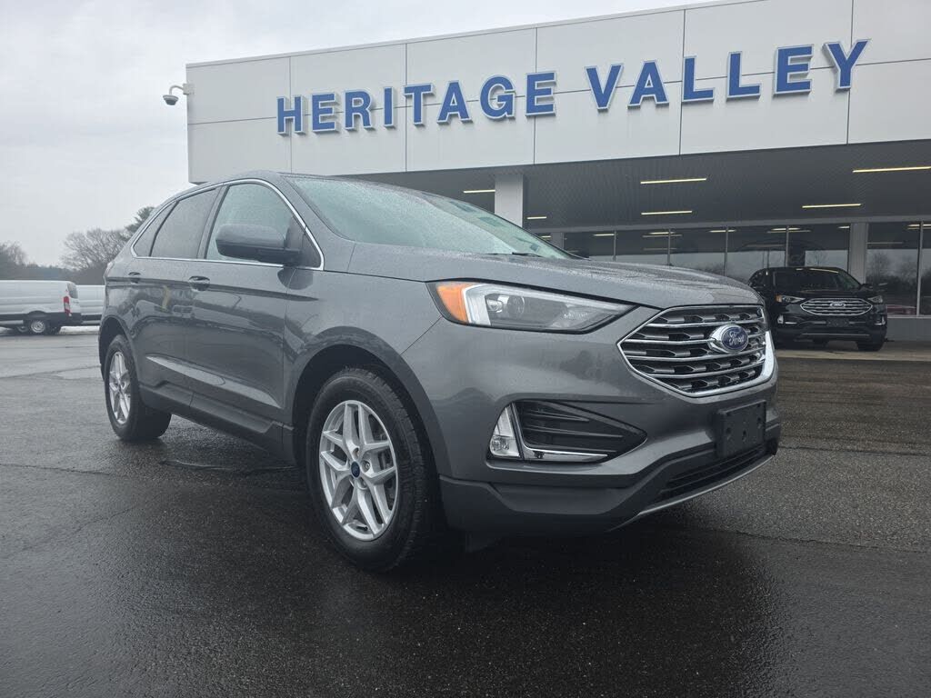 2022 FORD Edge
