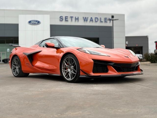2025 CHEVROLET Corvette