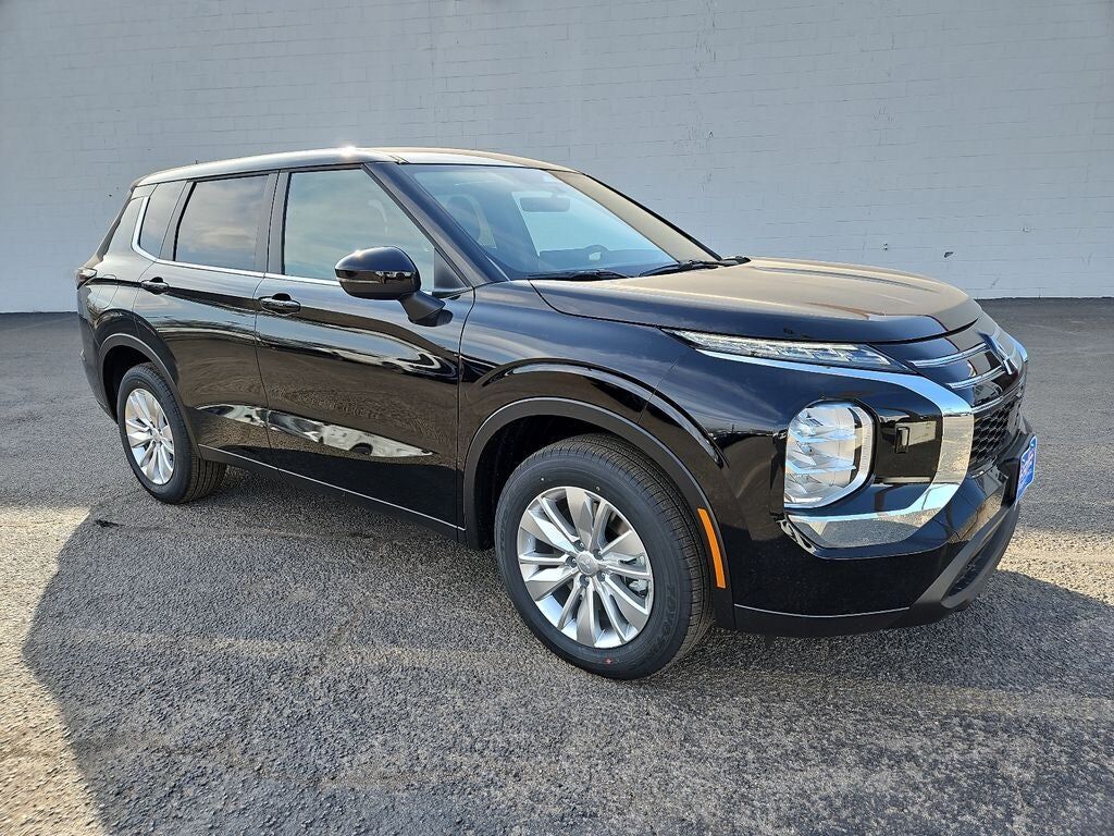 2026 MITSUBISHI Outlander