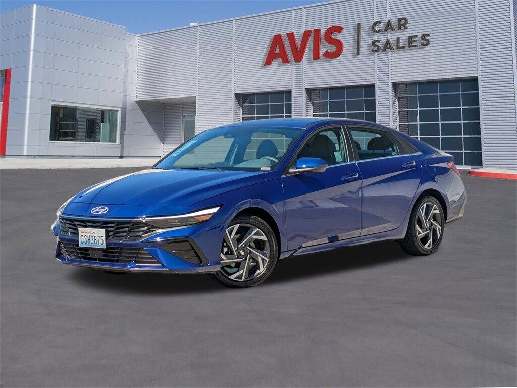 2025 HYUNDAI Elantra