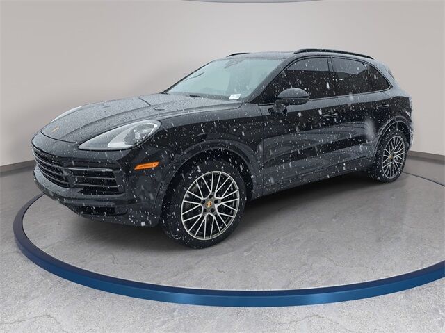 2023 PORSCHE Cayenne