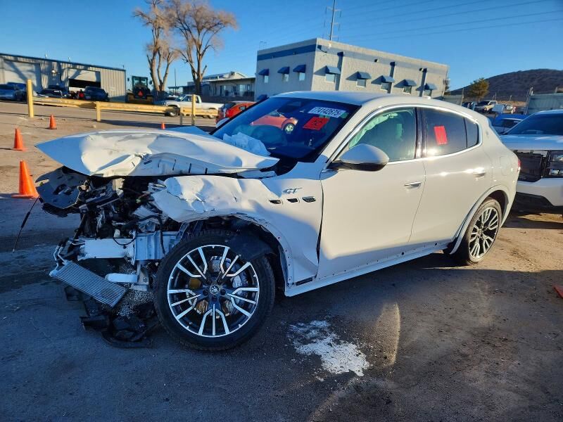 2024 MASERATI Grecale