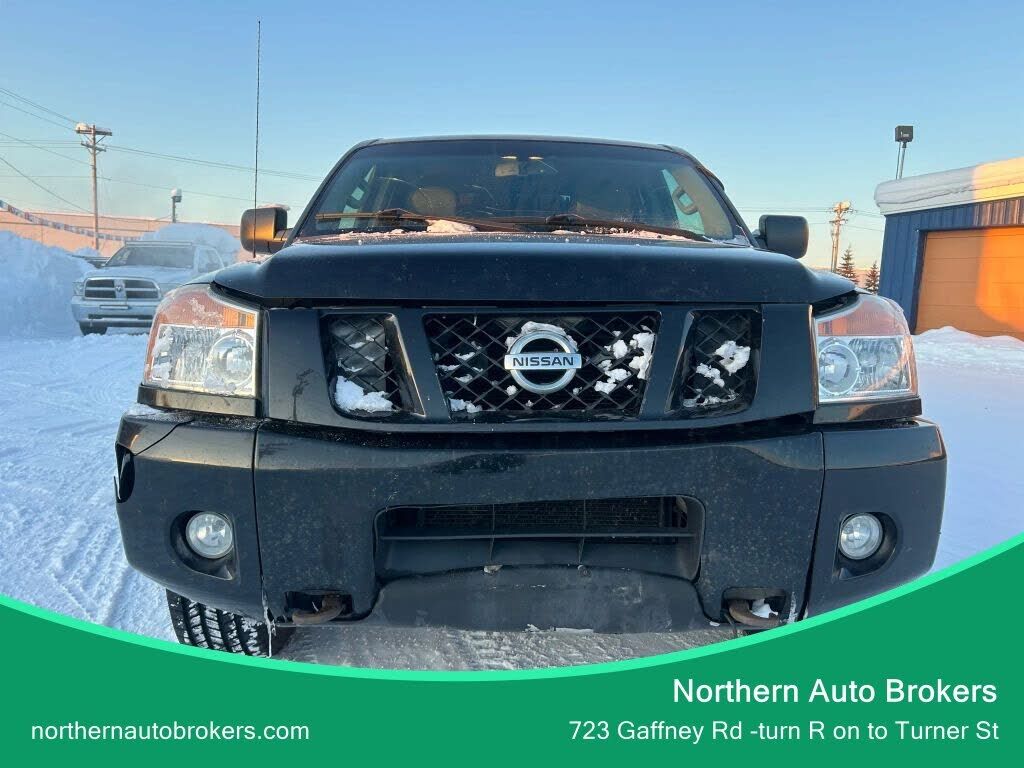 2012 NISSAN Titan