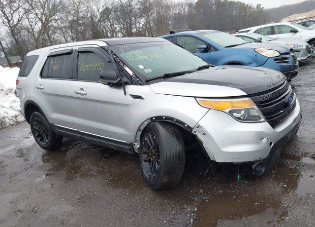 2011 FORD Explorer