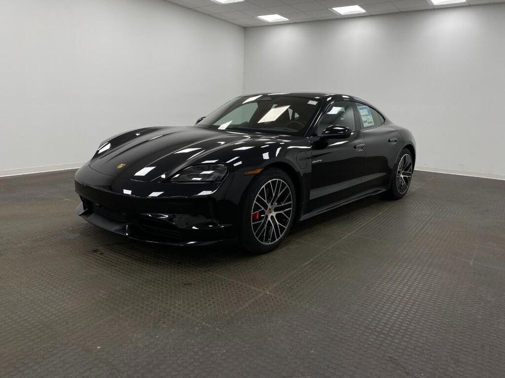 2026 PORSCHE Taycan