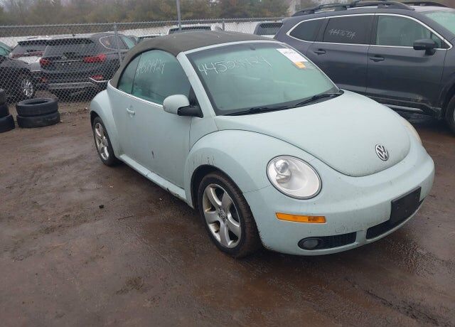 2006 VOLKSWAGEN Beetle
