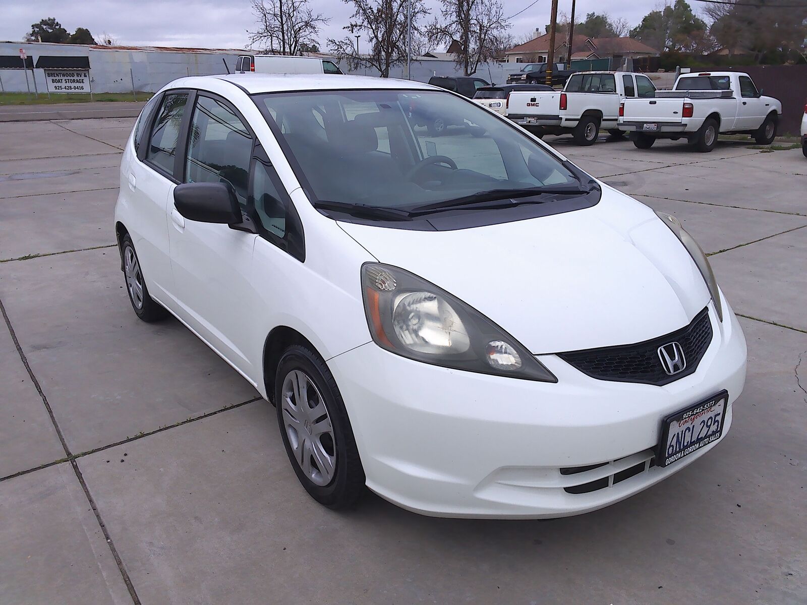 2010 HONDA Fit