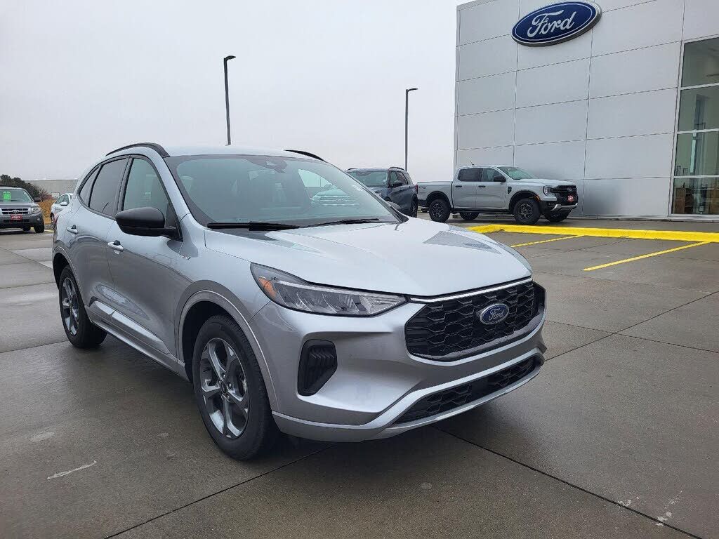 2023 FORD Escape