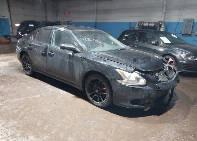 2012 NISSAN Maxima