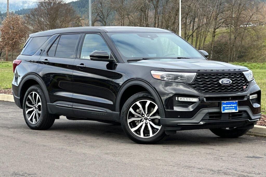 2021 FORD Explorer