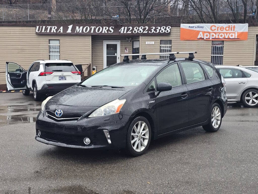 2013 TOYOTA Prius