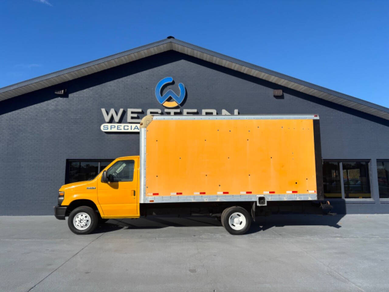 Ford E-450