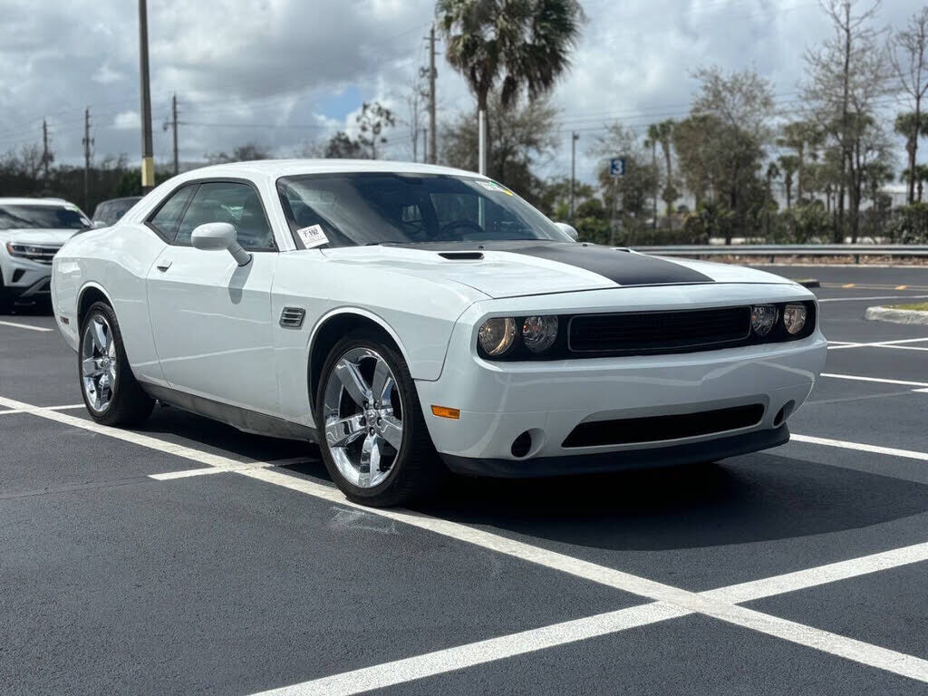 2014 DODGE Challenger