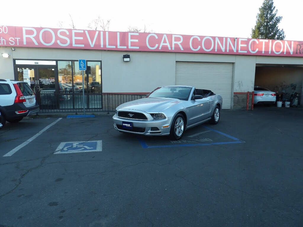 2014 FORD Mustang