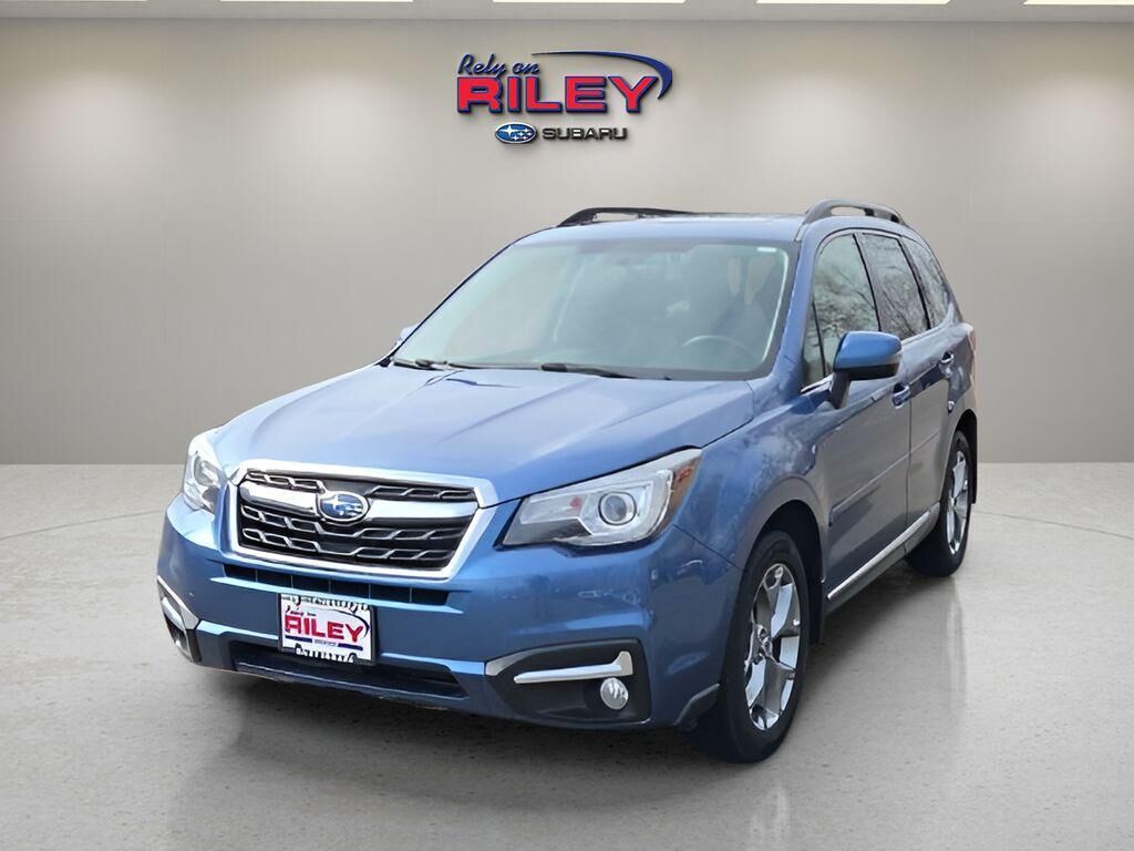 2017 SUBARU Forester