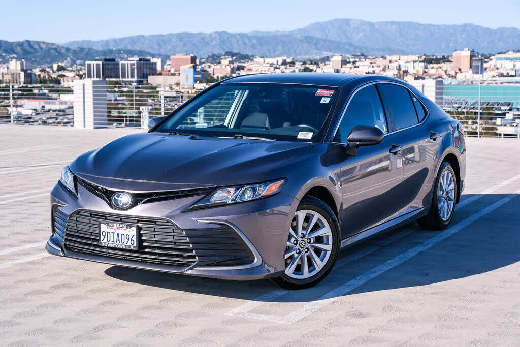 2023 TOYOTA Camry