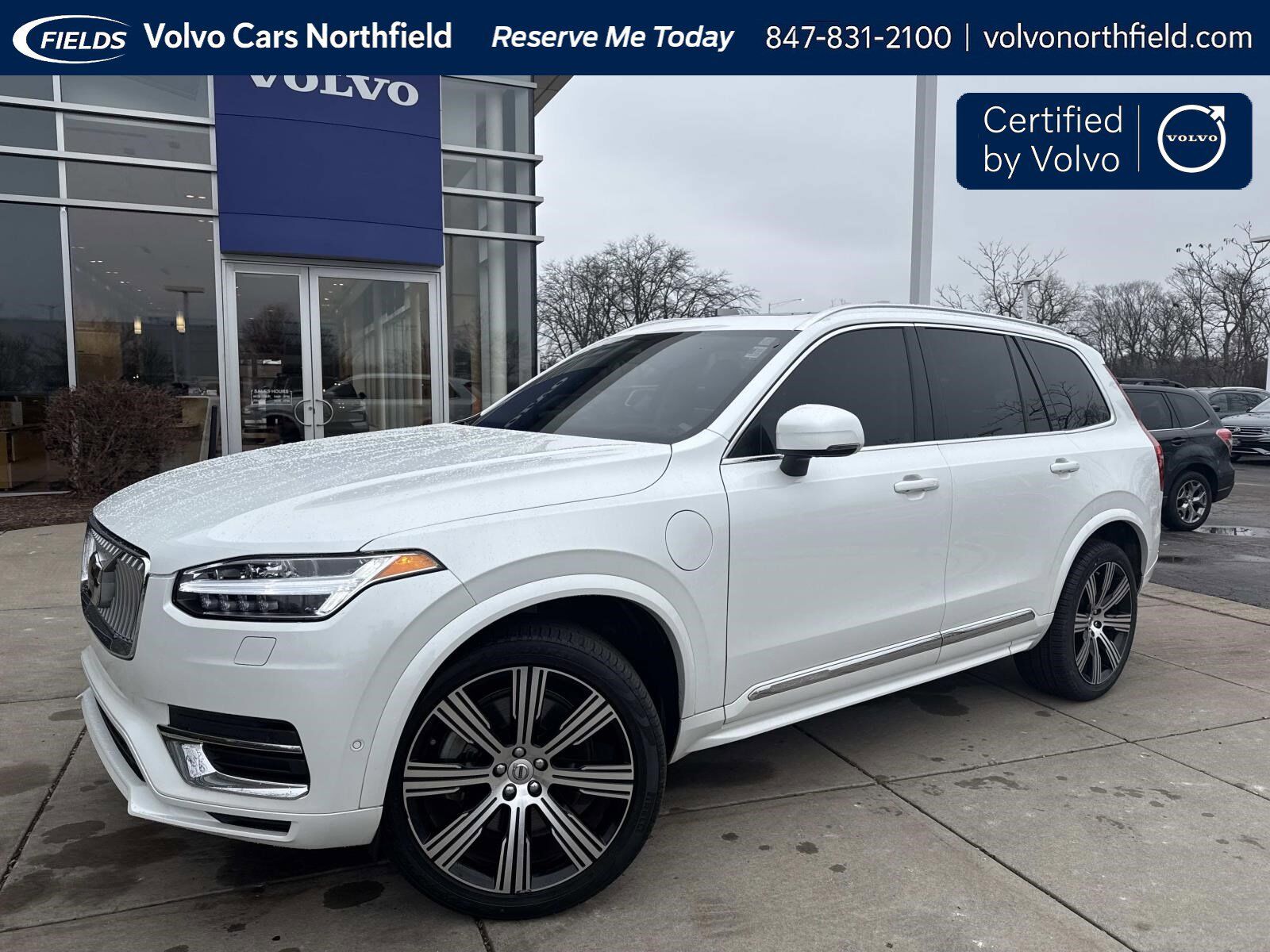 2023 VOLVO XC90