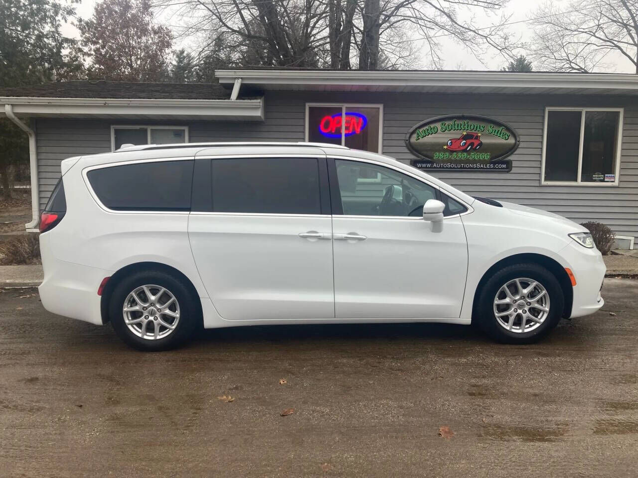 2021 CHRYSLER Pacifica