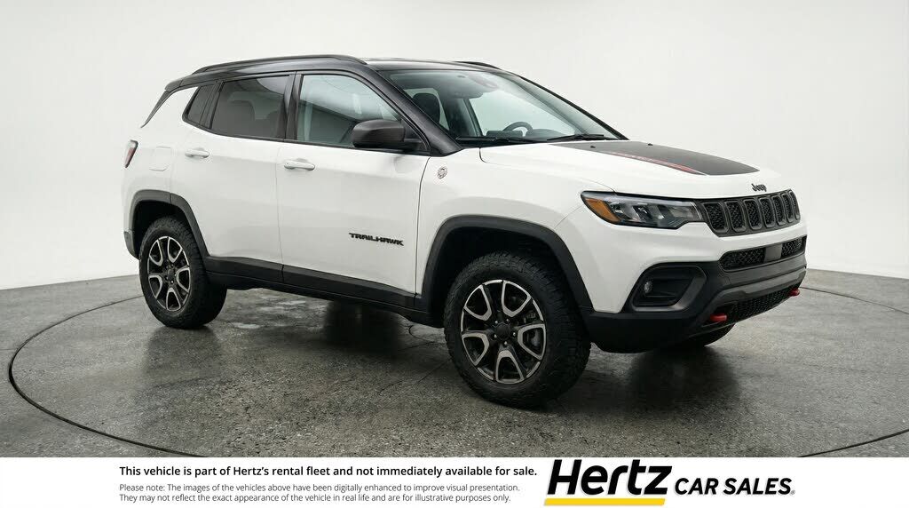 2025 JEEP Compass