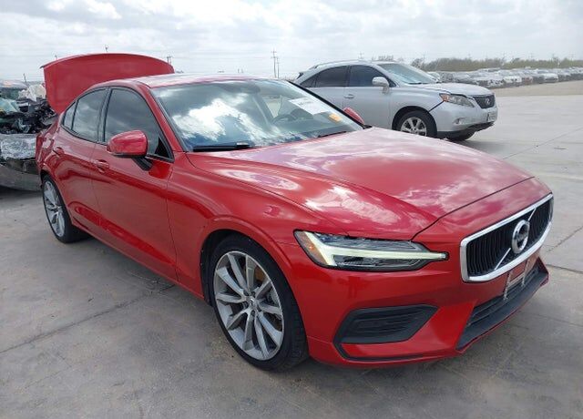2019 VOLVO S60