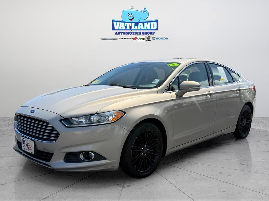 2015 FORD Fusion