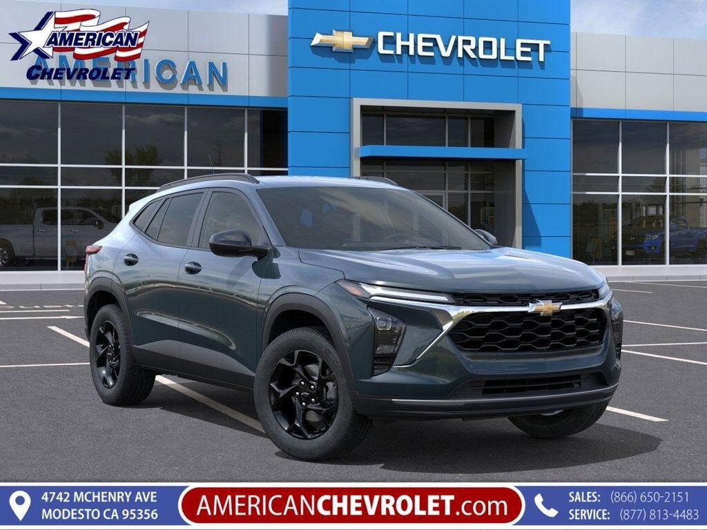 2026 CHEVROLET Trax