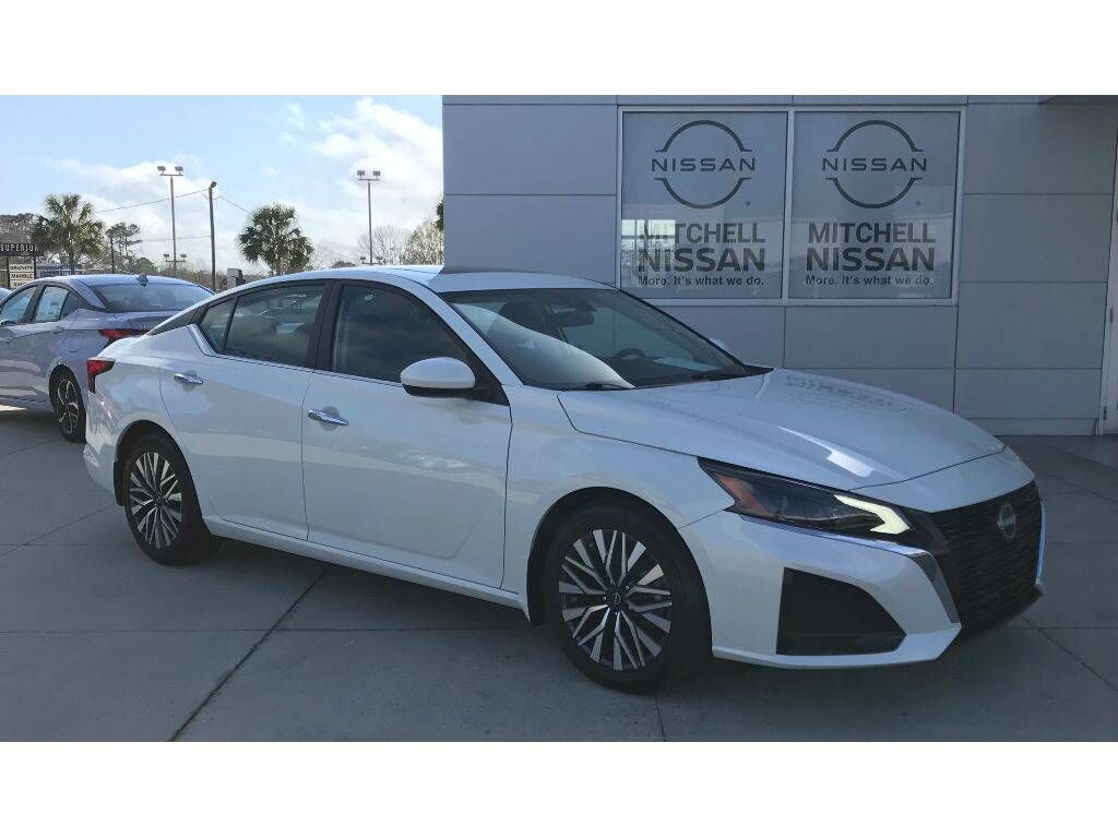 2023 NISSAN Altima
