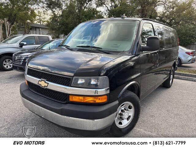 2019 CHEVROLET Express